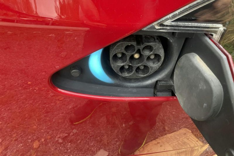 Tesla Model S bild 18