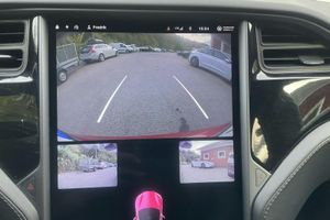Tesla Model S bild 15