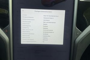 Tesla Model S bild 13