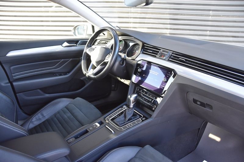 Volkswagen Passat bild 9