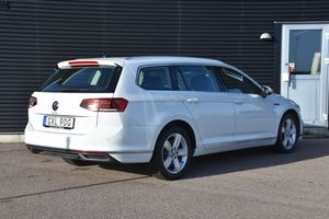 Volkswagen Passat bild 7
