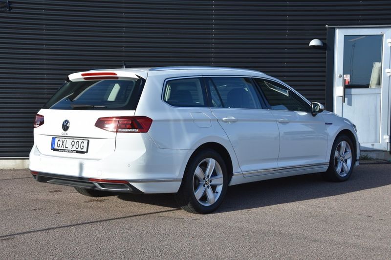 Volkswagen Passat bild 7