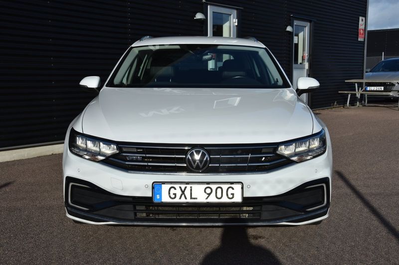 Volkswagen Passat bild 2