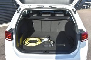 Volkswagen Passat bild 8