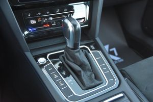 Volkswagen Passat bild 18