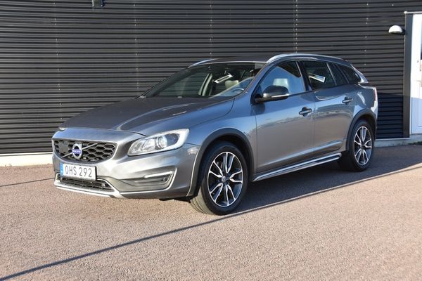 Volvo V60 Cross Country D4 AWD Geartronic Business Advanced Summum Välutrustad - 2017