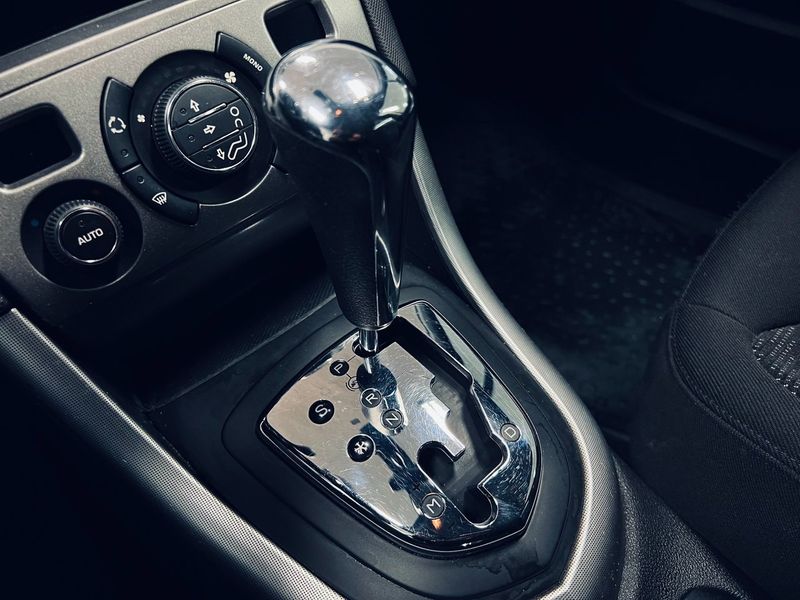 Peugeot 308 SW bild 12