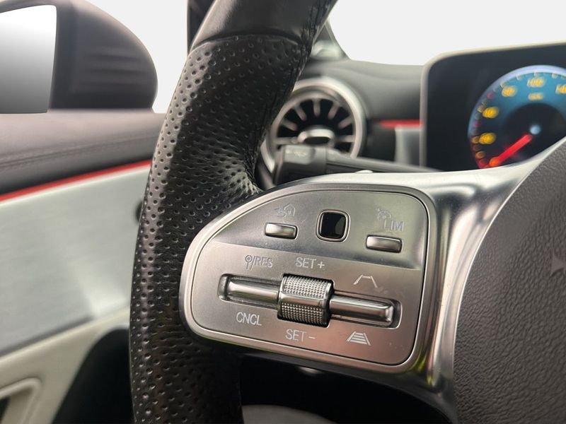 Mercedes CLA200 bild 15