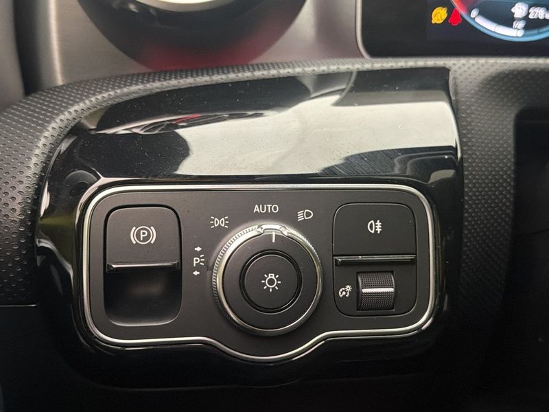 Mercedes CLA200 bild 36