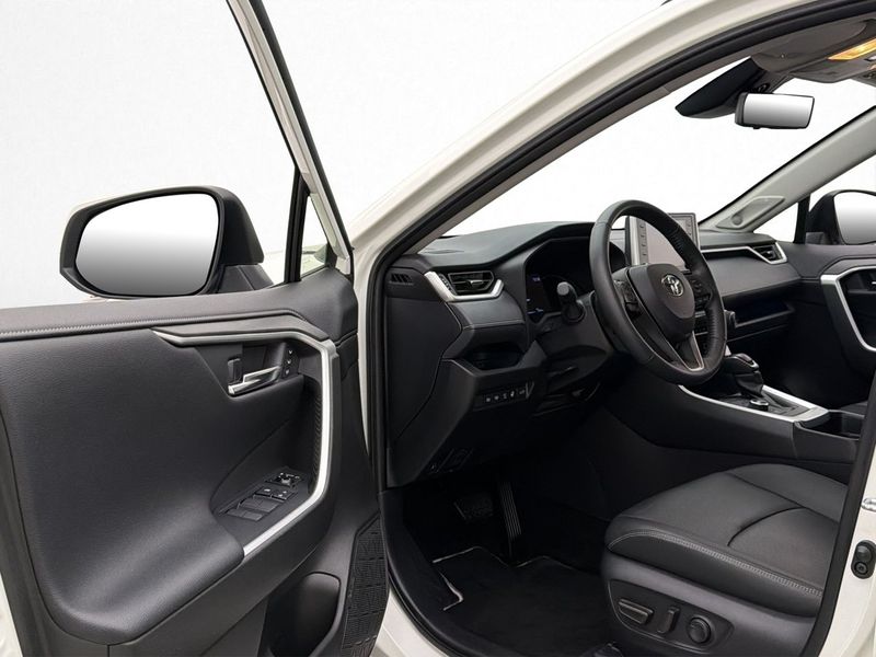 Toyota RAV4 bild 11