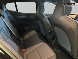 Volvo EX30 bild 12