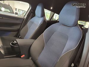 Volvo EX30 bild 18
