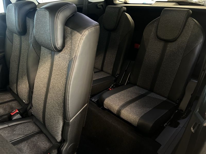 Peugeot 5008 bild 19