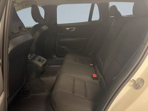 Volvo V60 bild 13