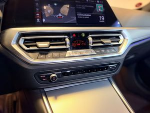 BMW 320 bild 15