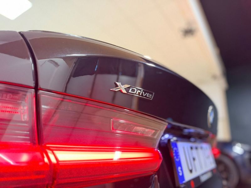 BMW 320 bild 31