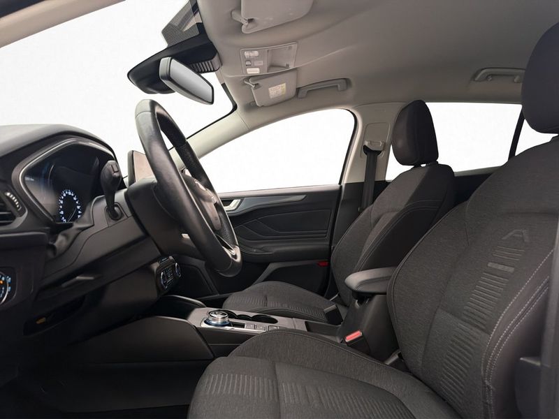Ford Focus bild 12