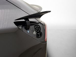Tesla Model Y bild 30