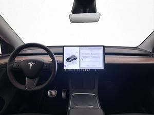 Tesla Model Y bild 15