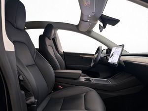 Tesla Model Y bild 27