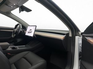 Tesla Model 3 bild 34