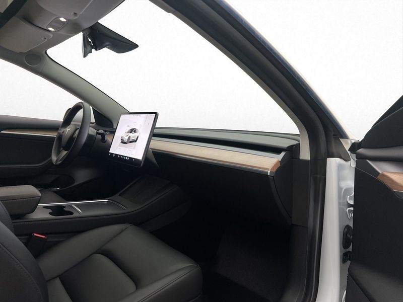 Tesla Model 3 bild 34