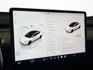 Tesla Model 3 bild 21