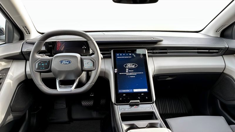 Ford Explorer bild 4