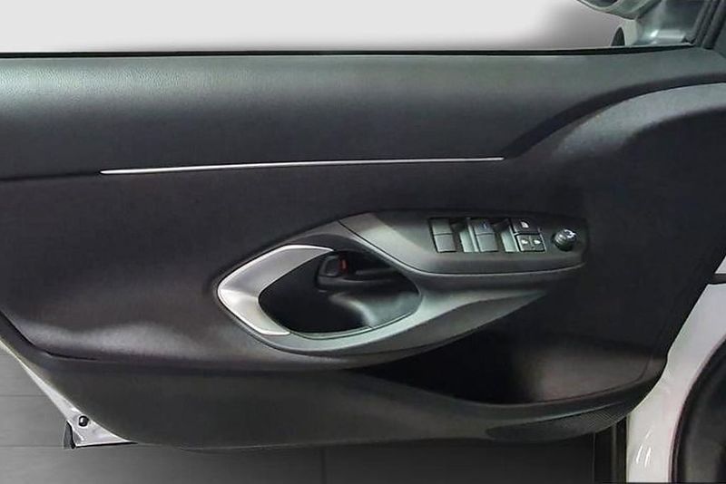 Toyota Yaris Cross bild 21