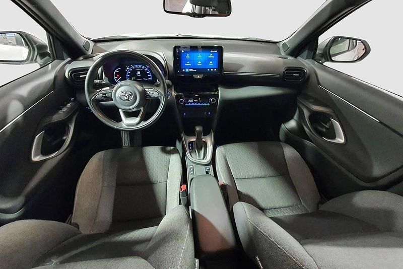Toyota Yaris Cross bild 14