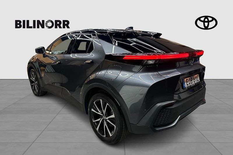 Toyota C-HR bild 2
