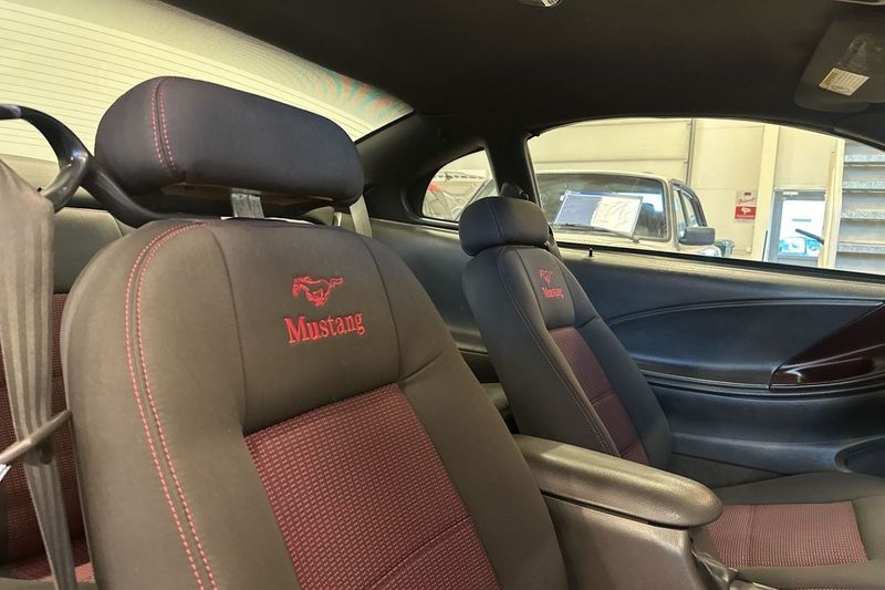 Ford Mustang bild 13