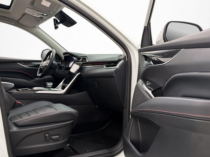 Maxus Euniq 6 bild 26