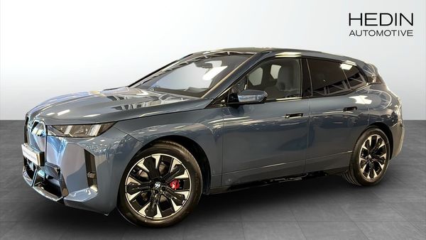 BMW iX xDrive60 Fully Charged M Sport Pro Innovation - 2026