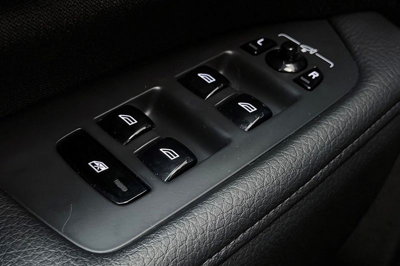 Volvo V90 bild 32