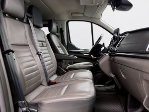 Ford Tourneo Custom bild 12