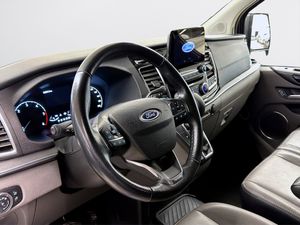 Ford Tourneo Custom bild 8