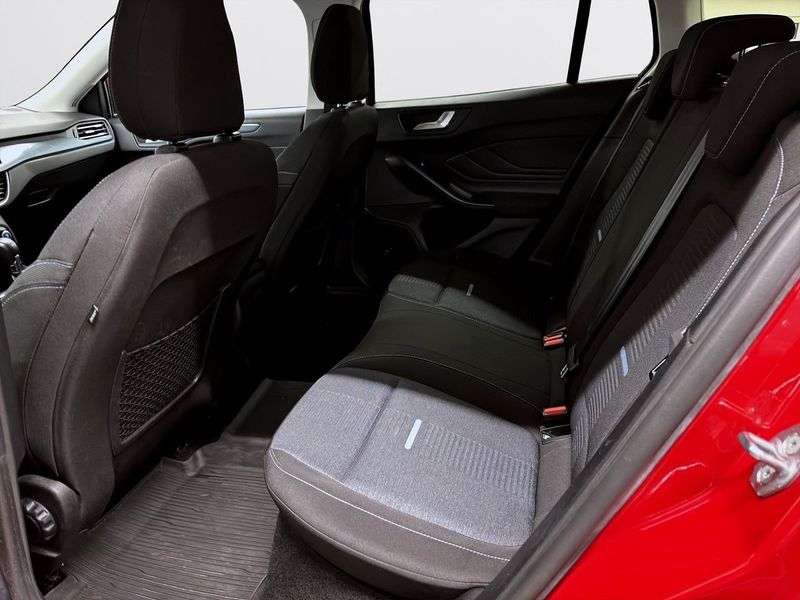 Ford Focus bild 9