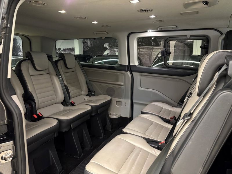 Ford Tourneo Custom bild 17