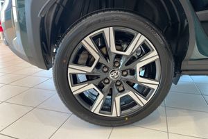 Toyota Yaris Cross bild 17