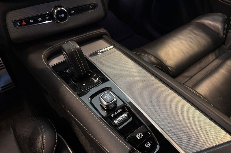 Volvo XC90 bild 16