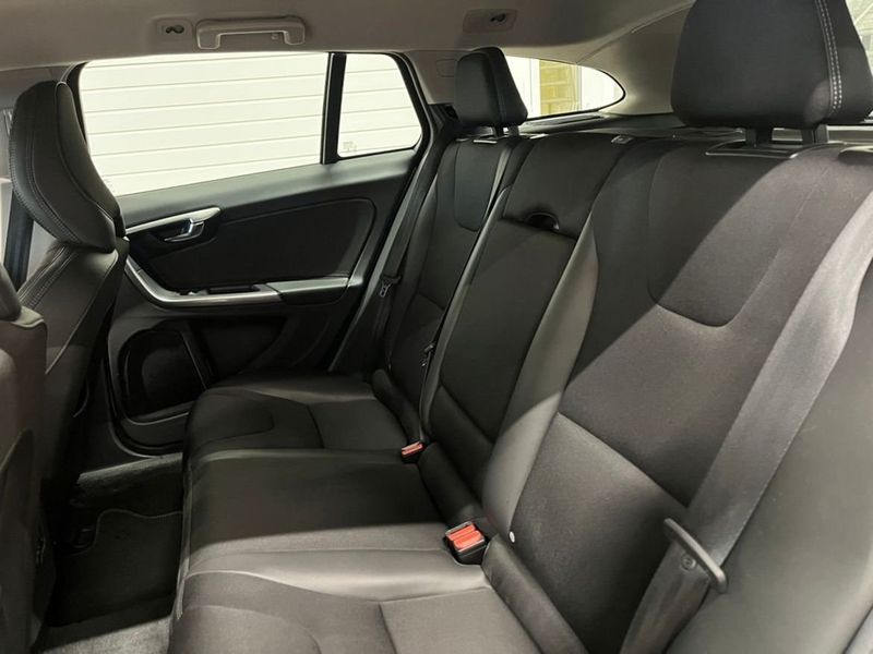 Volvo V60 bild 8