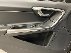 Volvo V60 bild 16