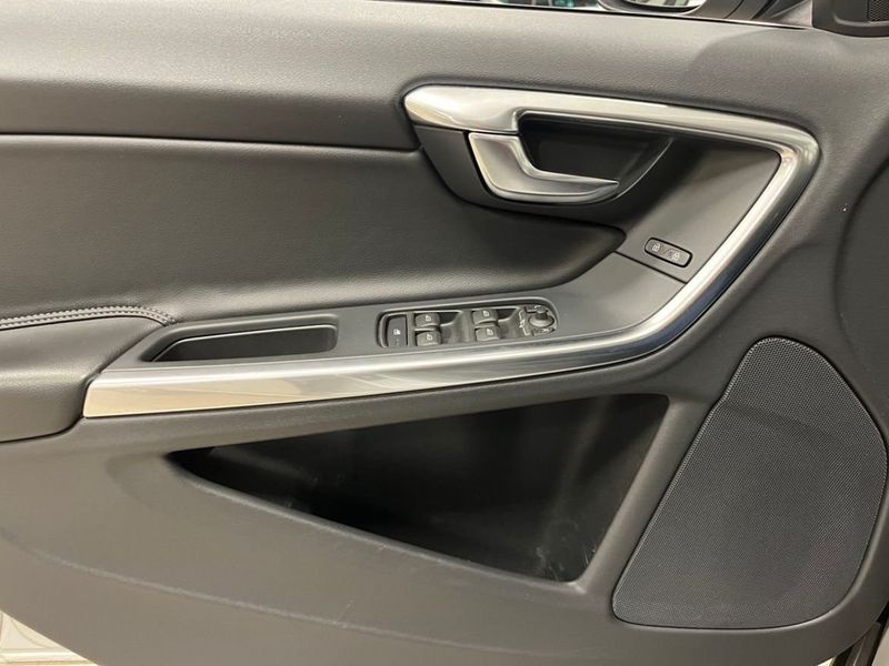 Volvo V60 bild 16