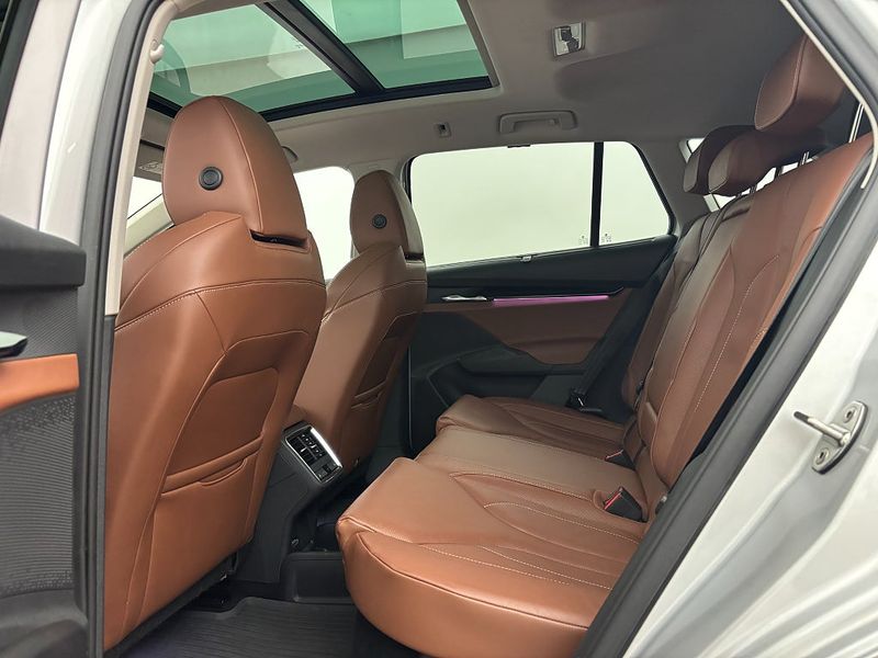 Skoda Enyaq bild 13