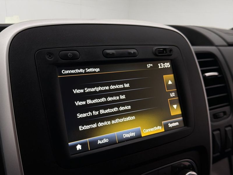 Renault Trafic bild 23