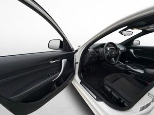 BMW 118 bild 10