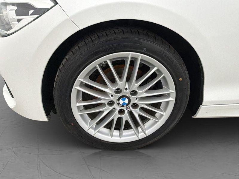 BMW 118 bild 30