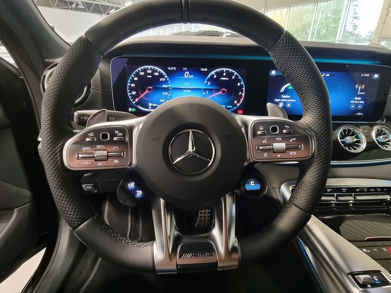 Mercedes AMG GT bild 14