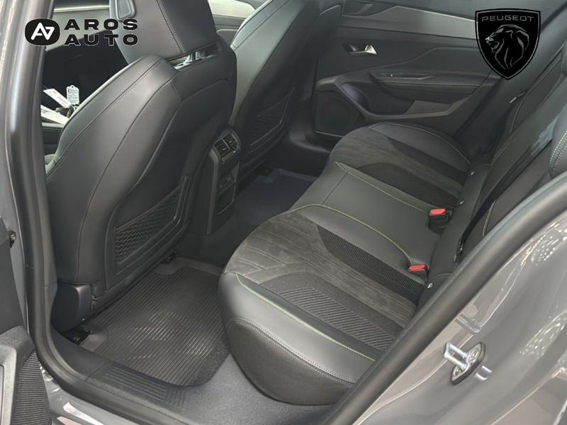 Peugeot 408 bild 13